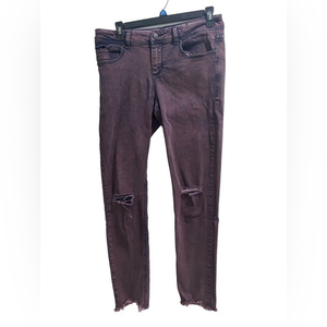 Rewash Jeans, 360 Performance Stretch,‎ Purple Distressed Size 7/28